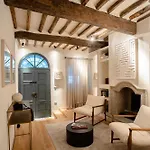 Casa Allegra - Luxury In The Centre Of * Pietrasanta