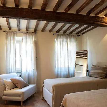 Casa Allegra - Luxury In The Centre Of * Pietrasanta